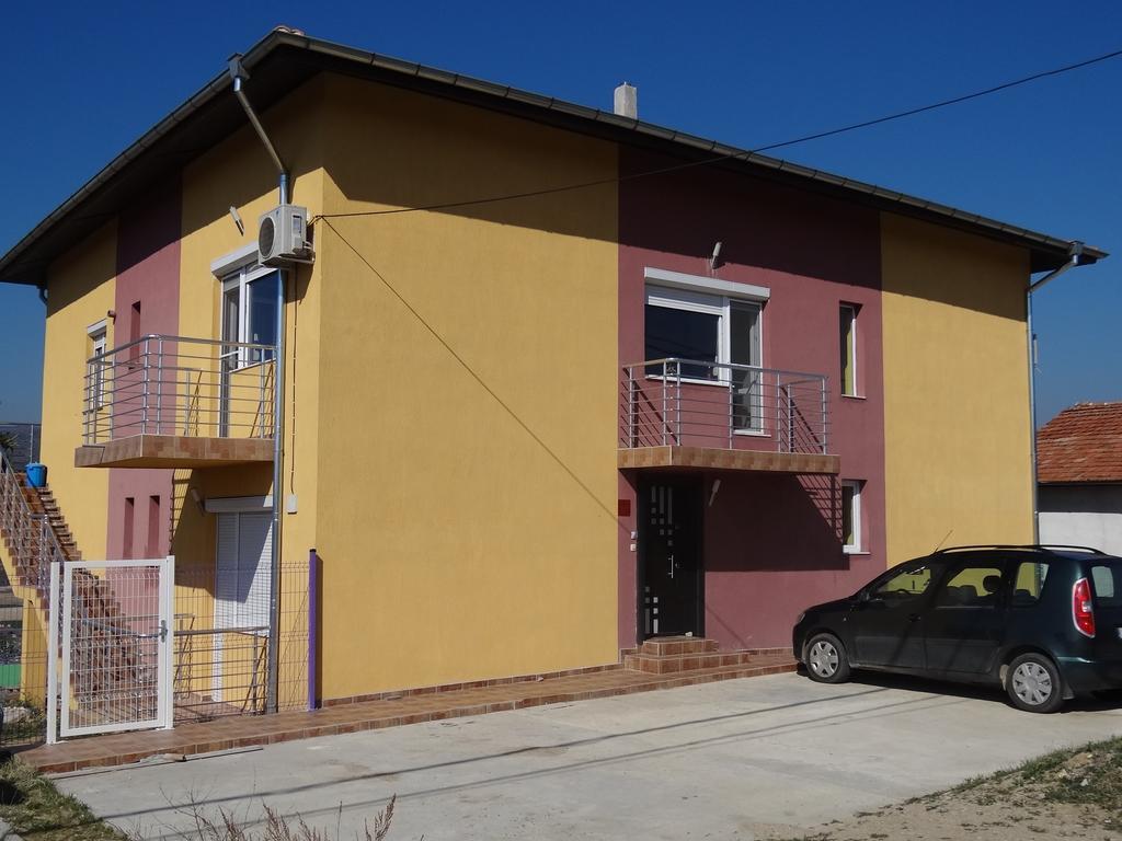 Guestrooms Struma Dolinata Strumyani Exterior foto